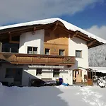 Unterbering Apartman *